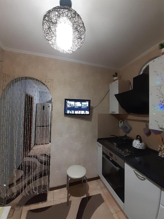 Двокімнатна Leilighet Shepetovka Eksteriør bilde